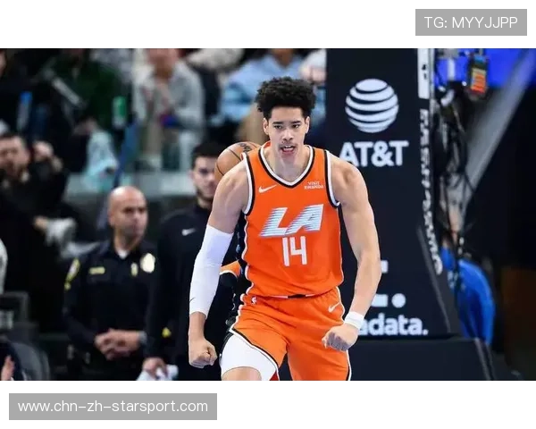 快船队莱padding亮眼，期待季后赛表现，快船队莱昂纳多