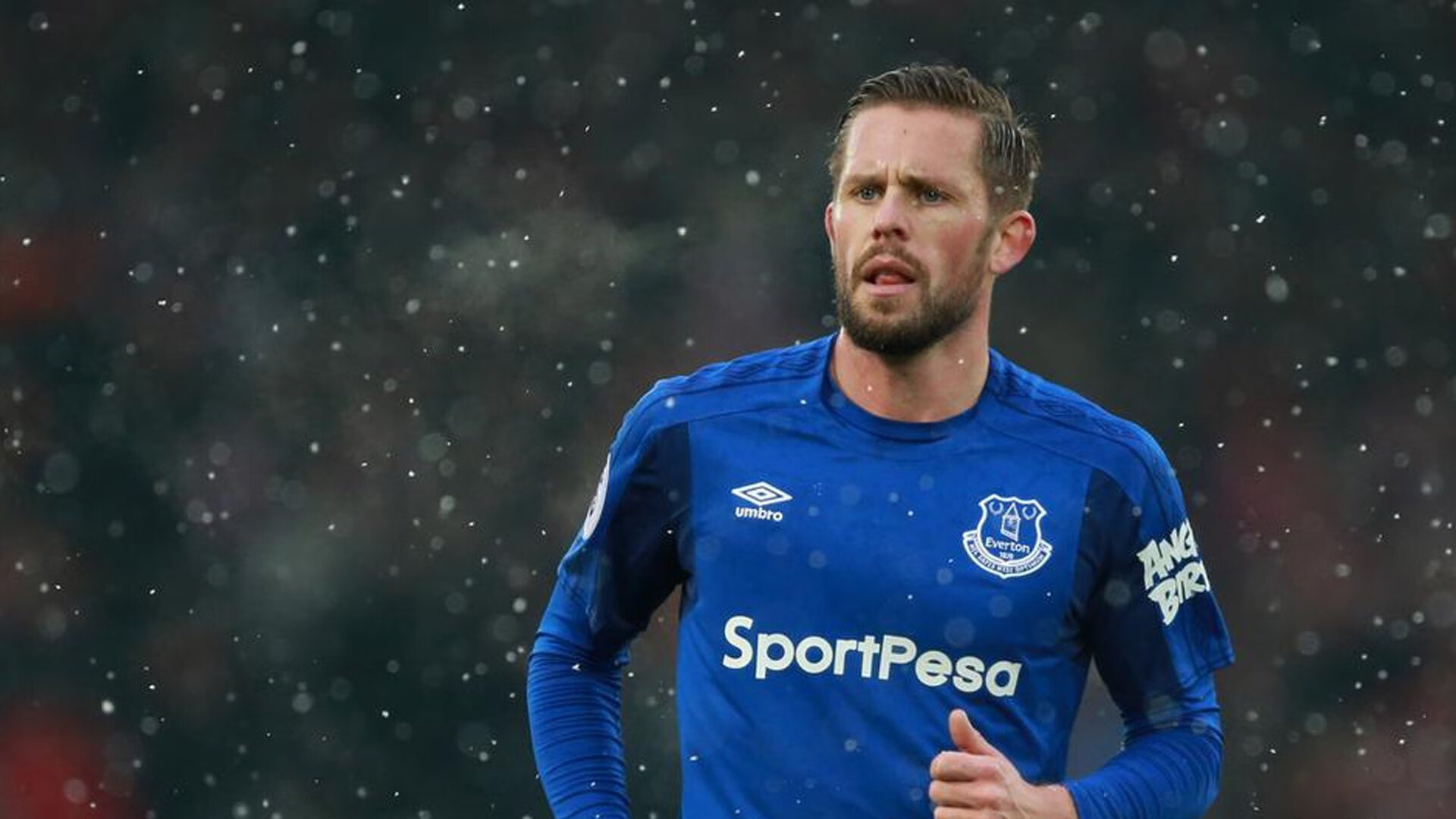 乔·莫伊：无懈可击的防守者，他让对手在scrum中无法找到突破口，乔莫是什么意思